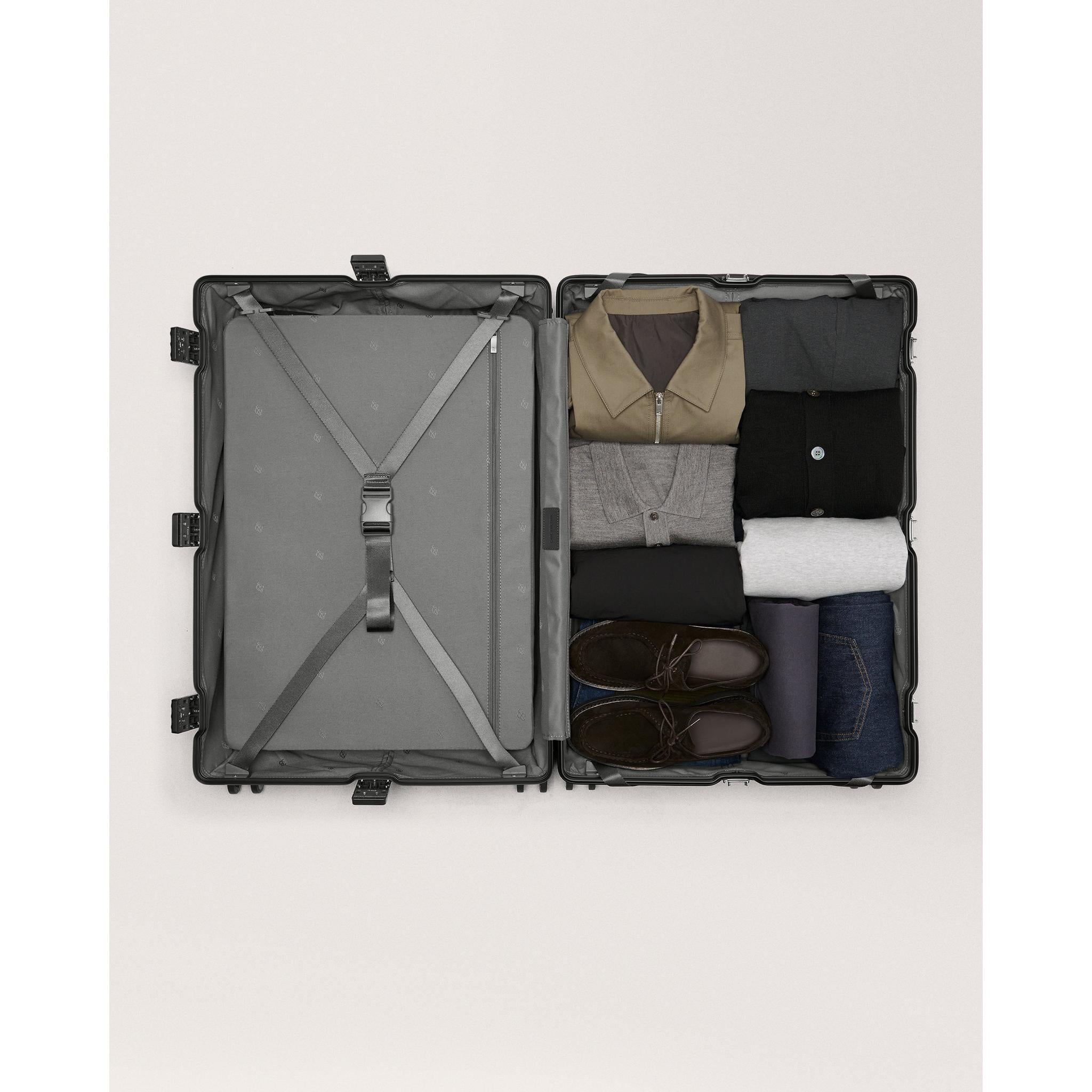 Carl Friedrik Hybrid The Large Check-in – Luggage Pros