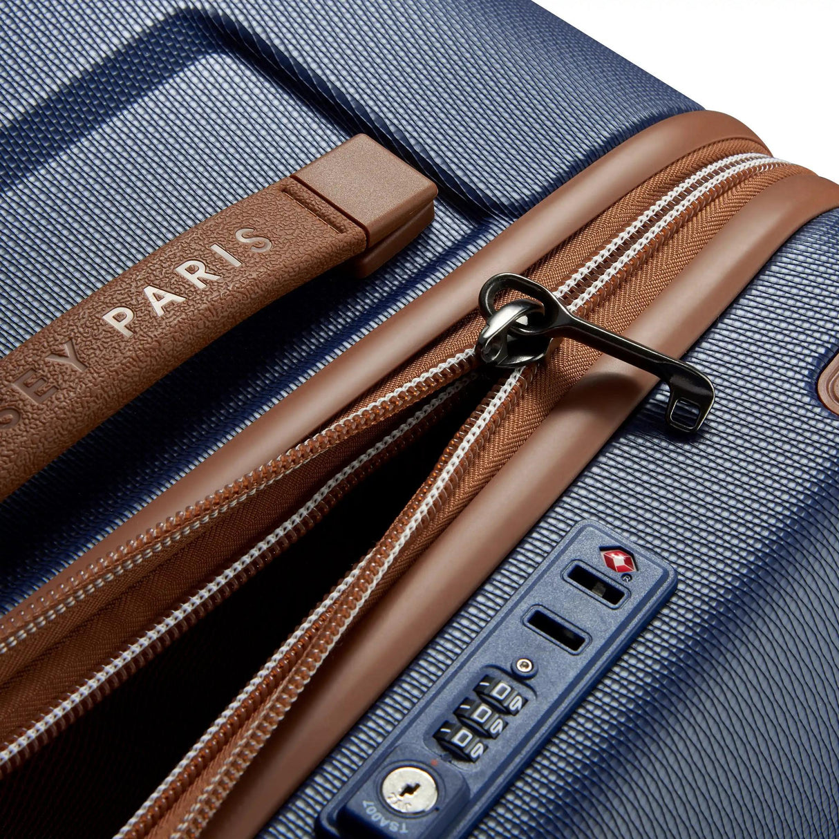 Delsey Chatelet Air 2.0 26" Trunk Spinner *STORE*