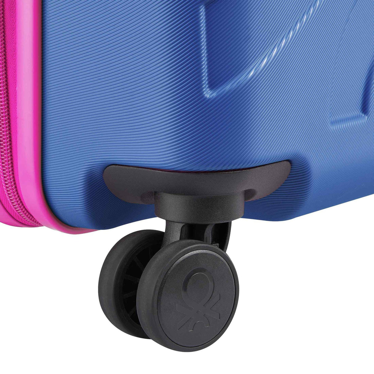 Delsey Fabrica 19" Spinner Carry-On