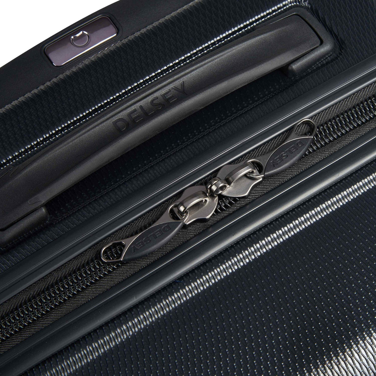 Delsey Flanerie SE 24" Spinner