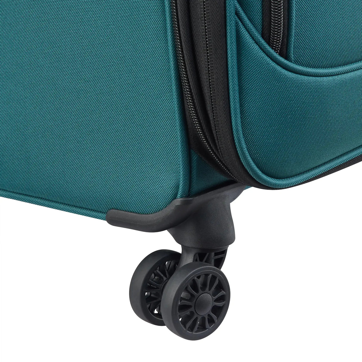 Delsey Sky Max 3.0 Expandable 31" Spinner