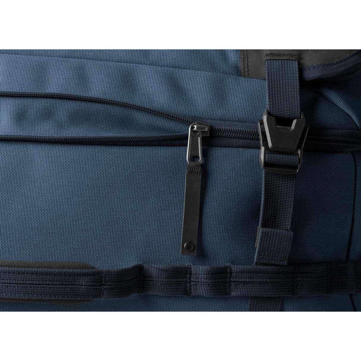 Eagle Creek Gear Warrior XE 4-Wheeled Large Carry-On