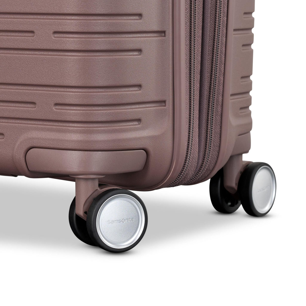Samsonite Elevation Plus Hardside Classic Carry-On