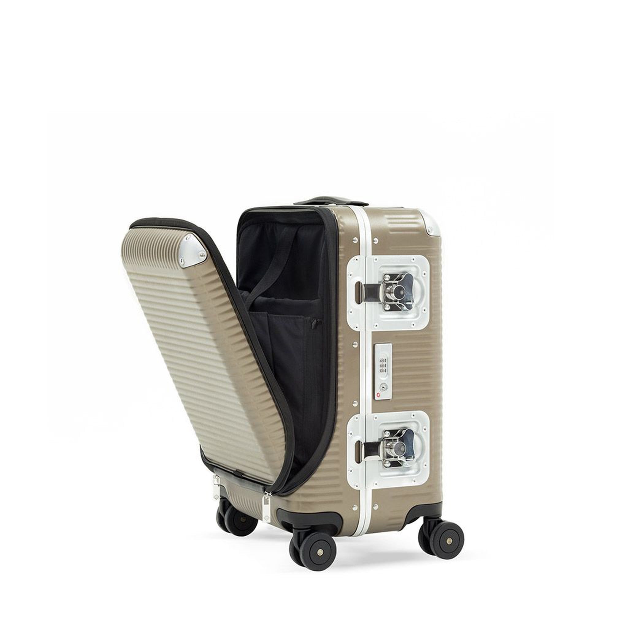 FPM Milano Bank Light Spinner 53 Front Pocket – Luggage Pros