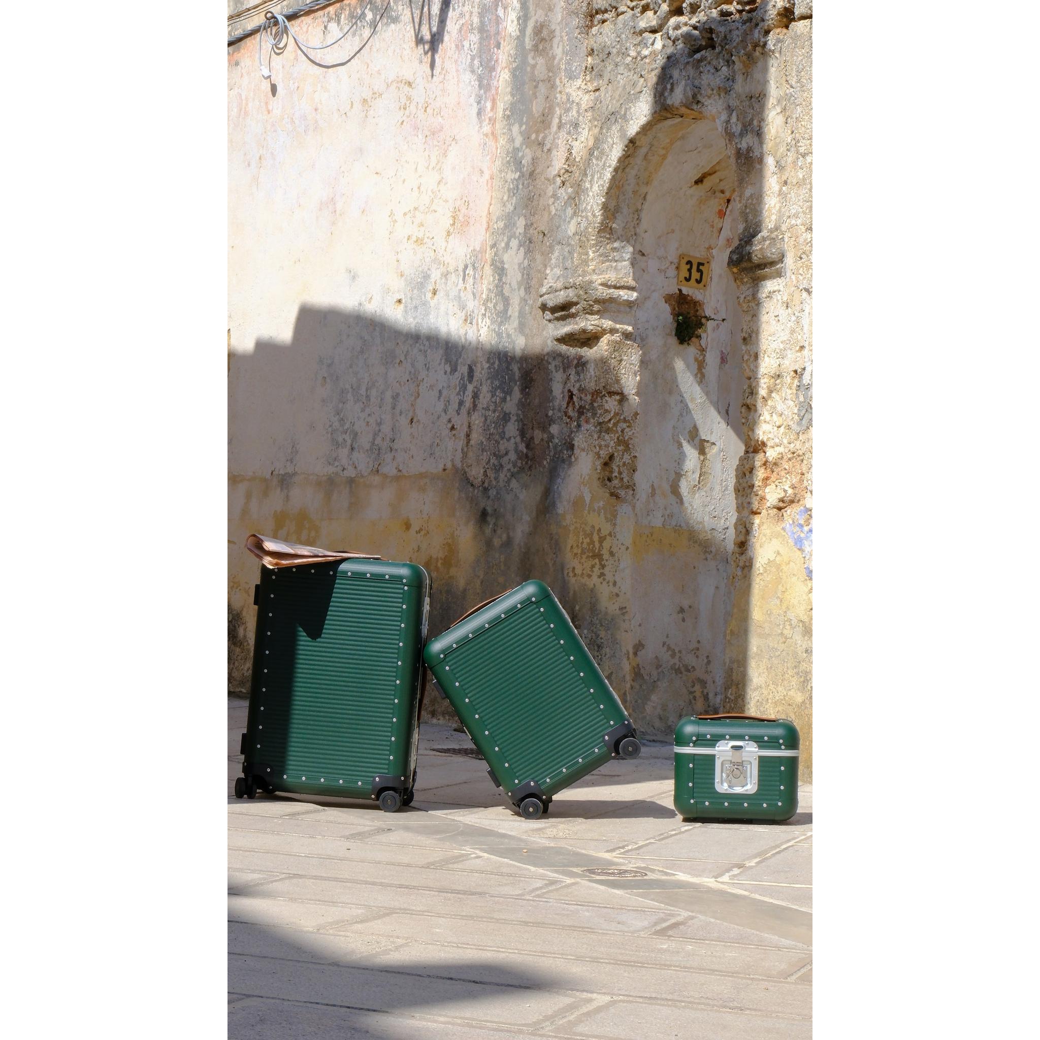 FPM Milano Bank Spinner 68 – Luggage Pros