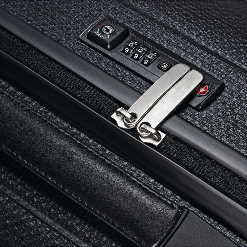 Hartmann InnovAire Global Carry On Spinner