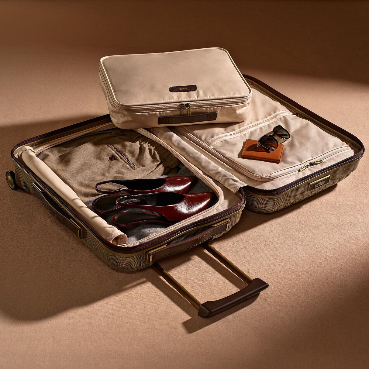 Hartmann Tweed Curv Global Carry-On Spinner