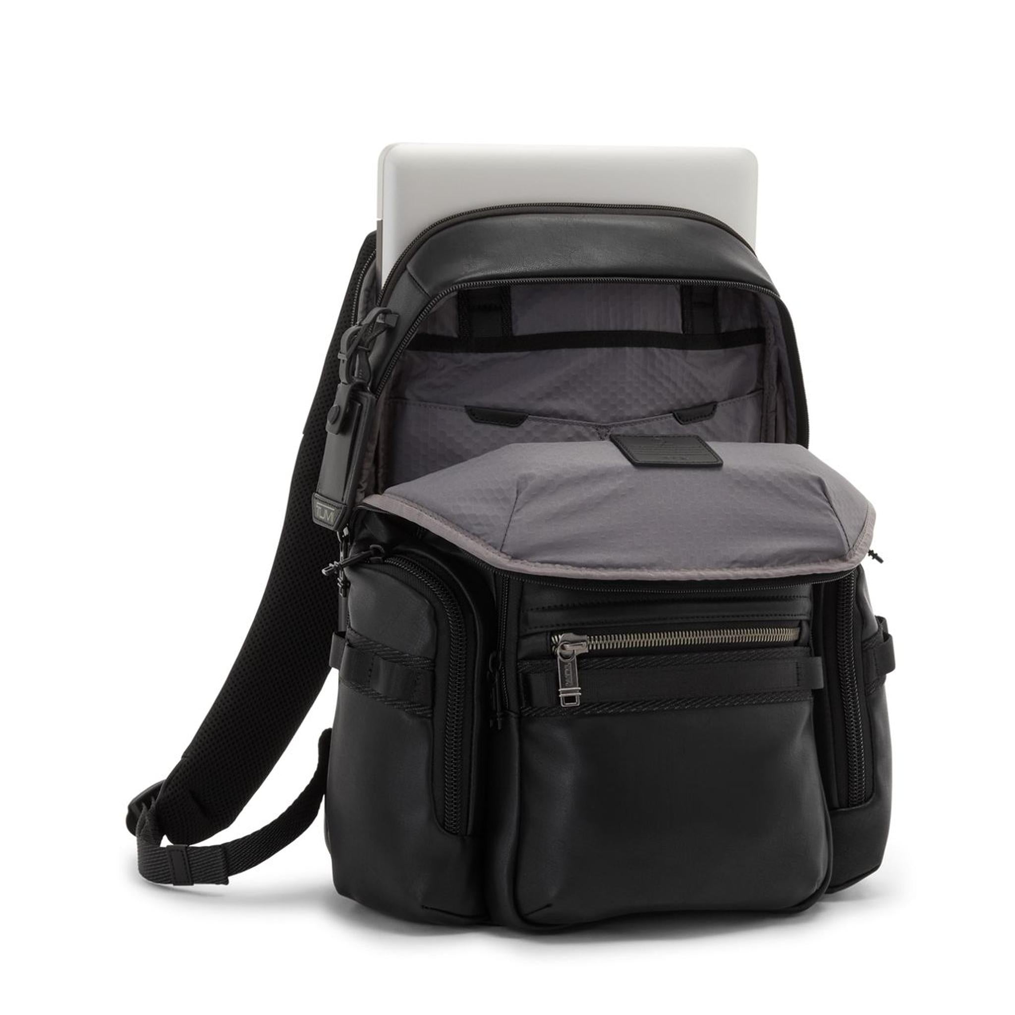 新品　TUMI VAVA ビジネスバッグ 黒/茶 レザー　BRAVO TUMI Alpha Bravo Navigation Leather Backpack – Luggage Pros
