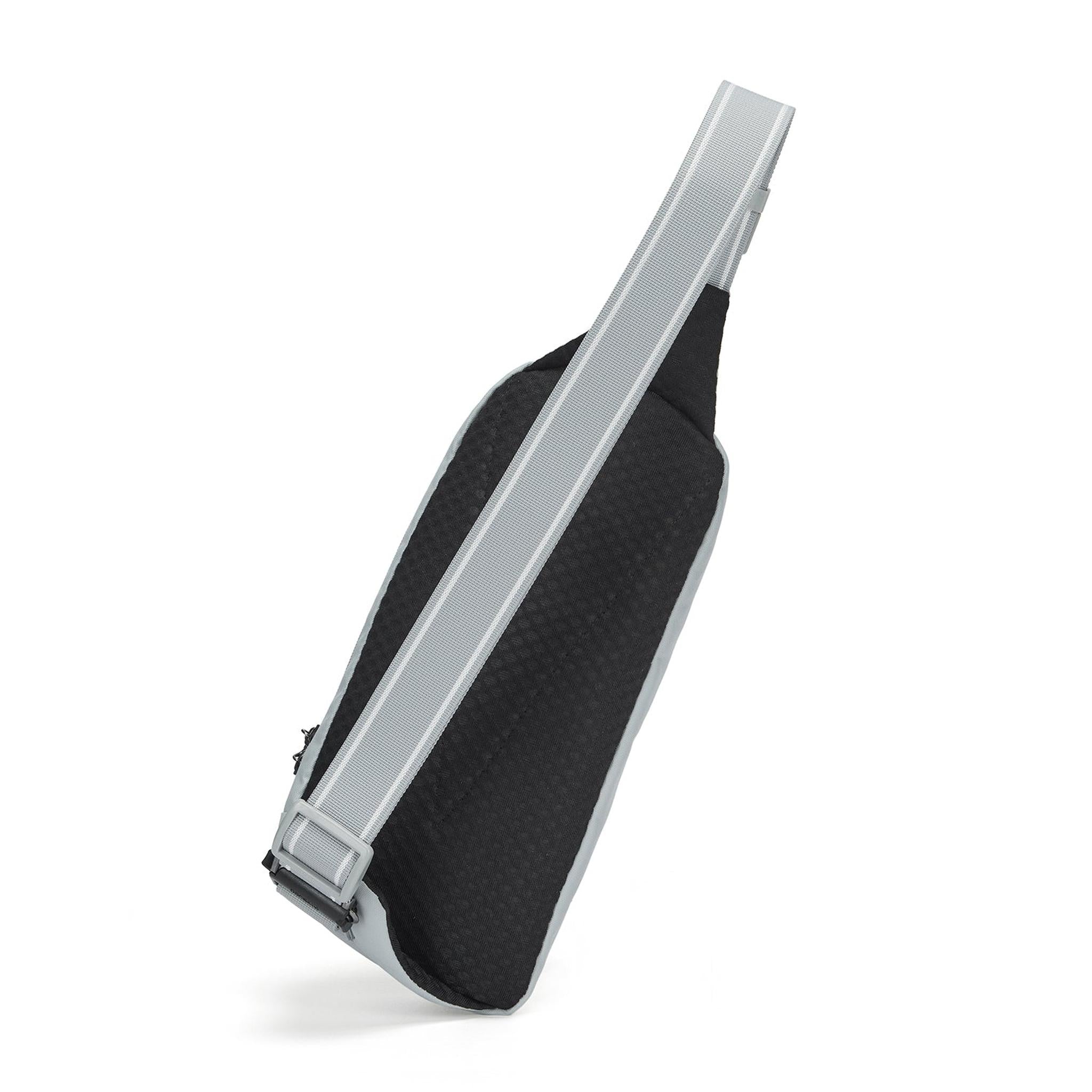 Pacsafe V Action Sling – Luggage Pros