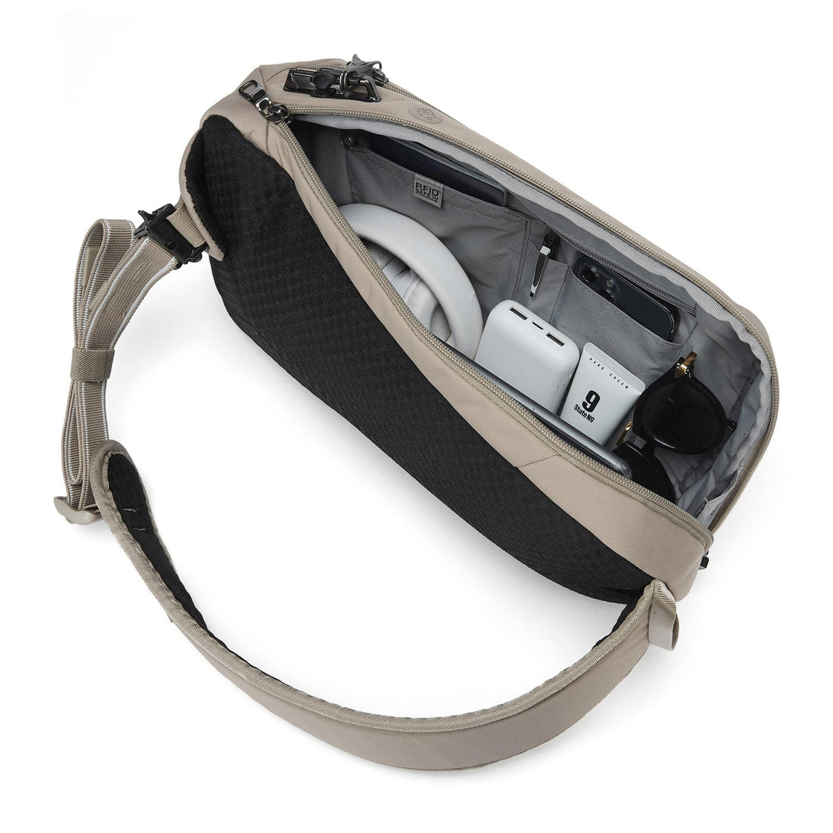 Pacsafe V Tech Anti-Theft Sling Pack