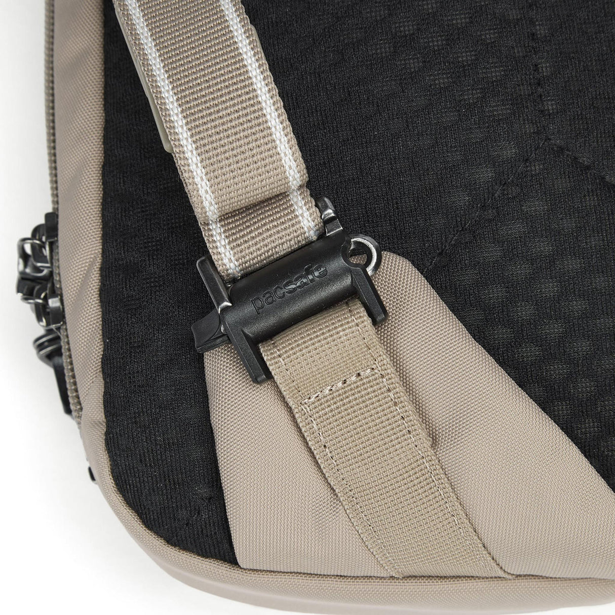 Pacsafe V Tech Anti-Theft Sling Pack
