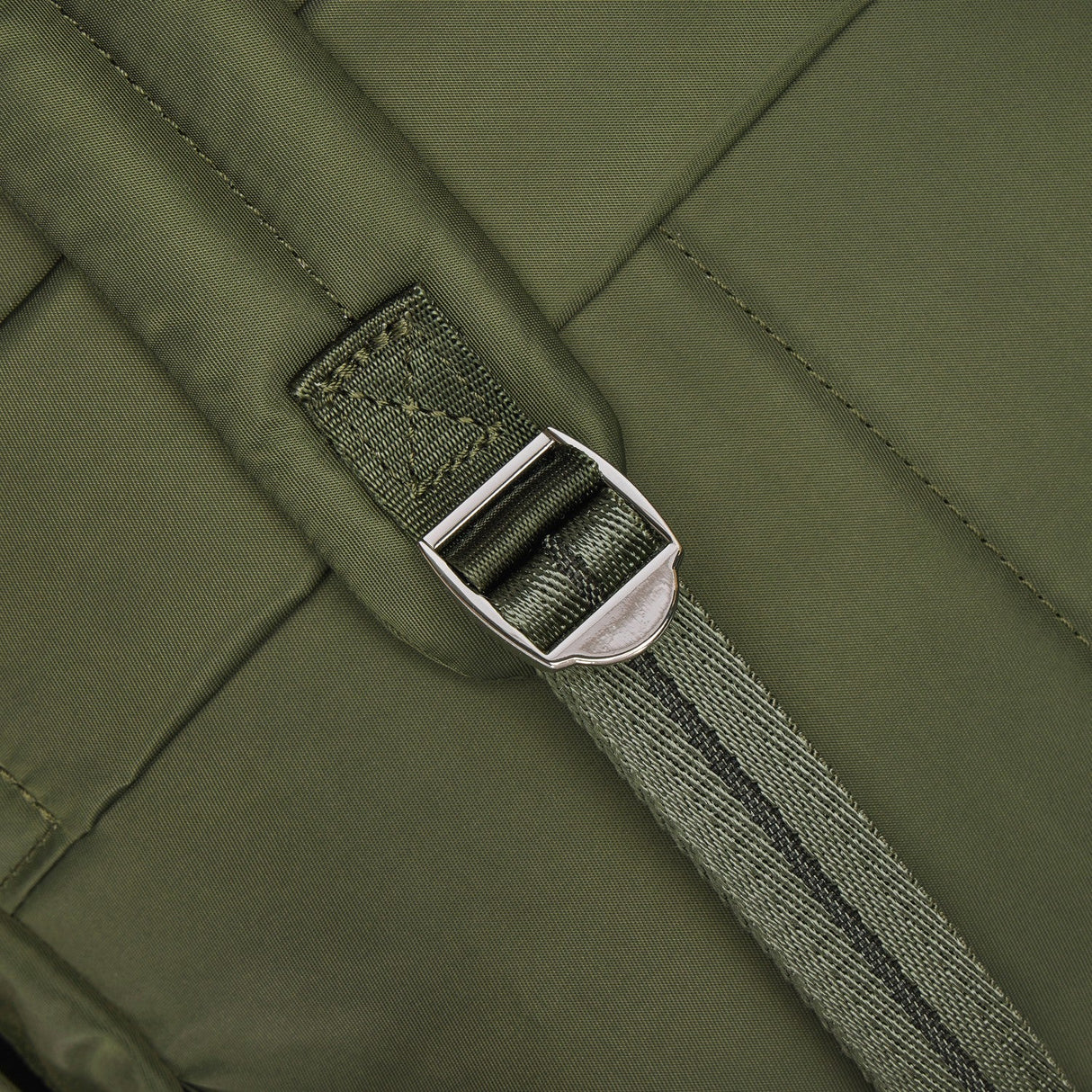 Pacsafe W 10L Backpack