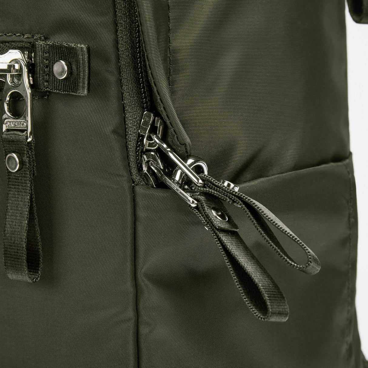 Pacsafe W 10L Backpack