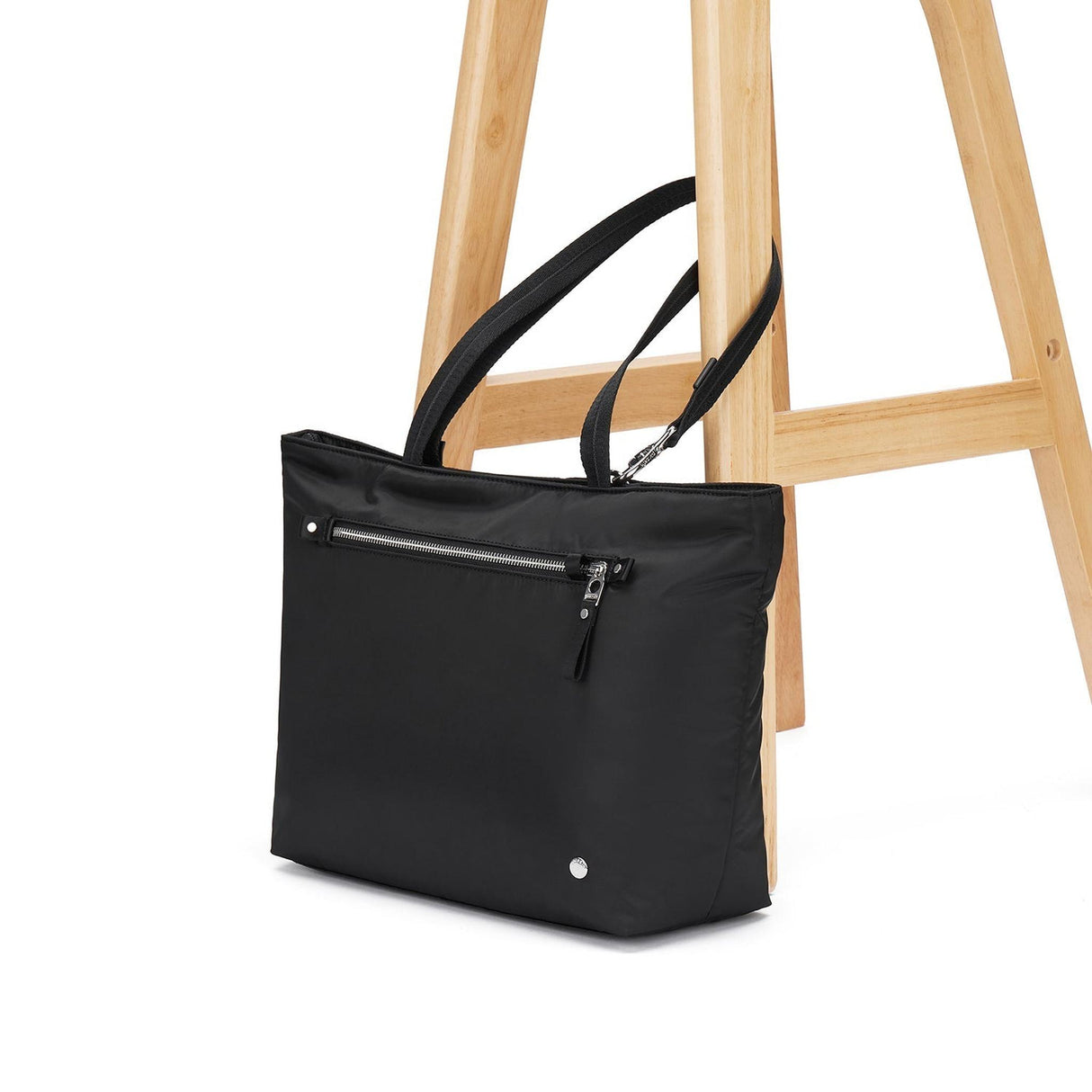 Pacsafe W Carryall Tote