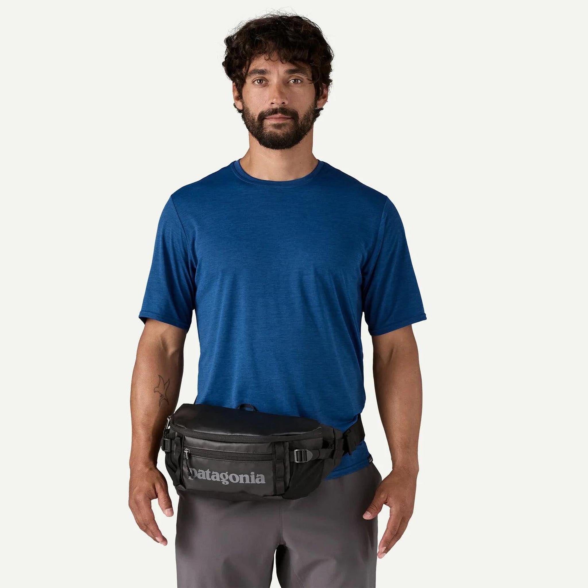 Patagonia Black Hole Waist Pack 5L – Luggage Pros