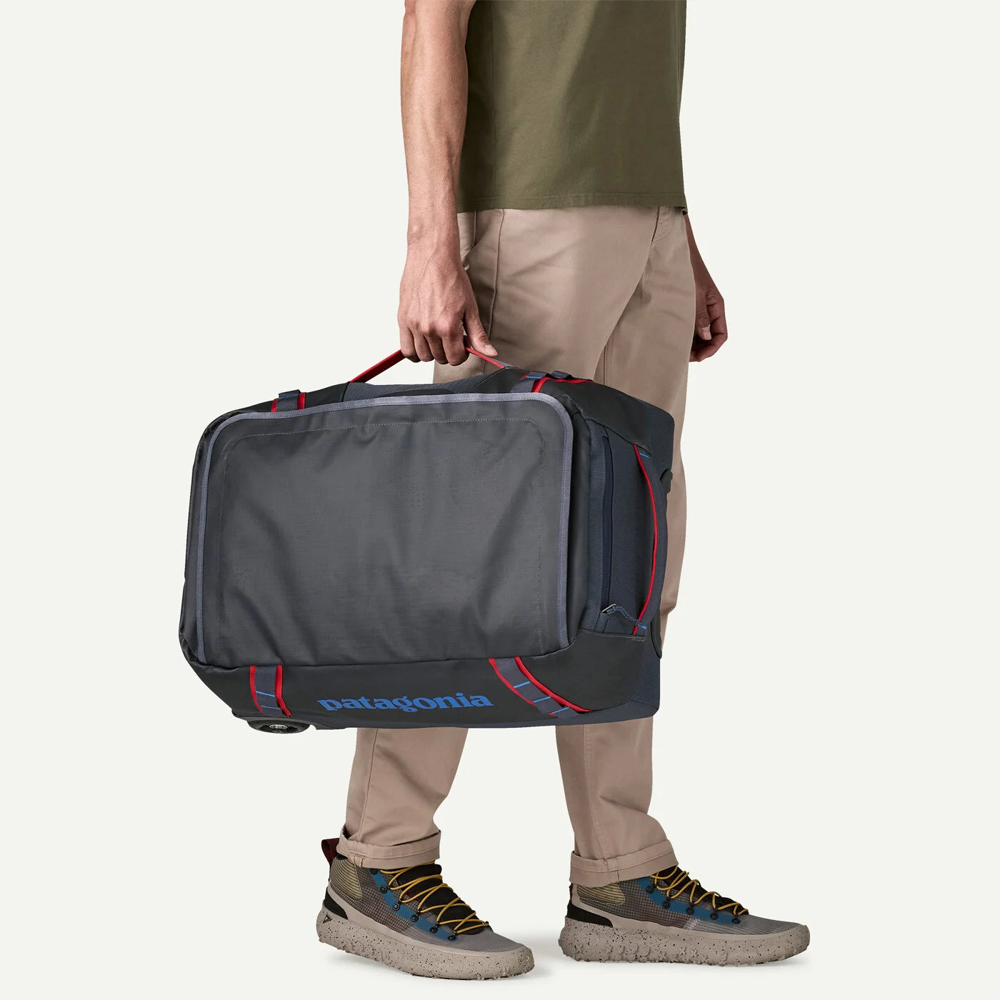 Patagonia Black Hole Wheeled Duffel 40L – Luggage Pros