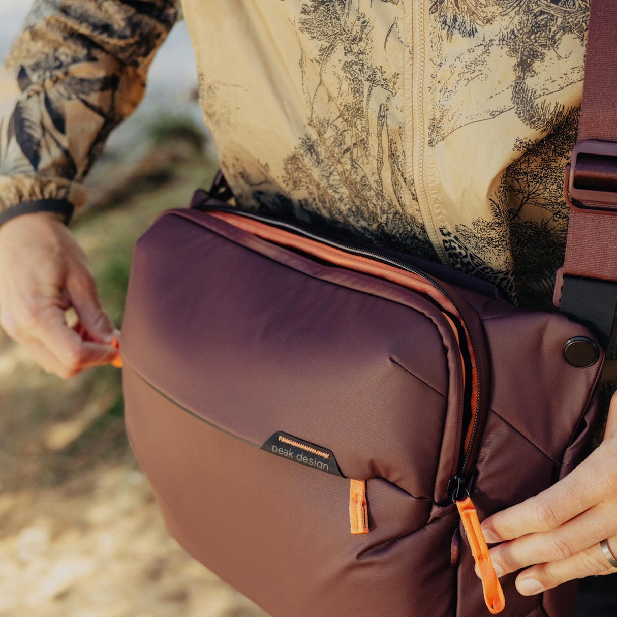 Peak Design Everyday Sling 10L