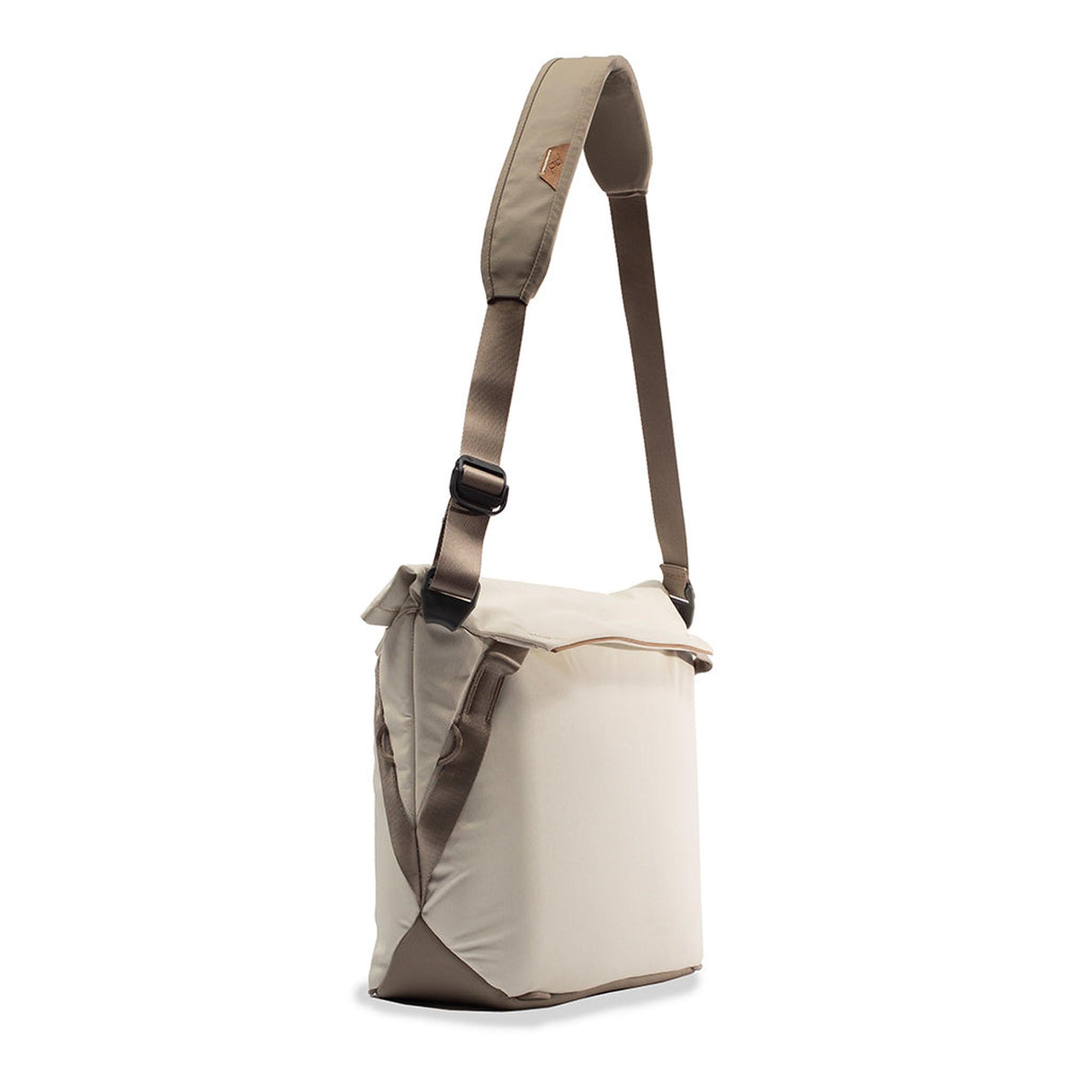 Peak Design Everyday Tote 15L *STORE*
