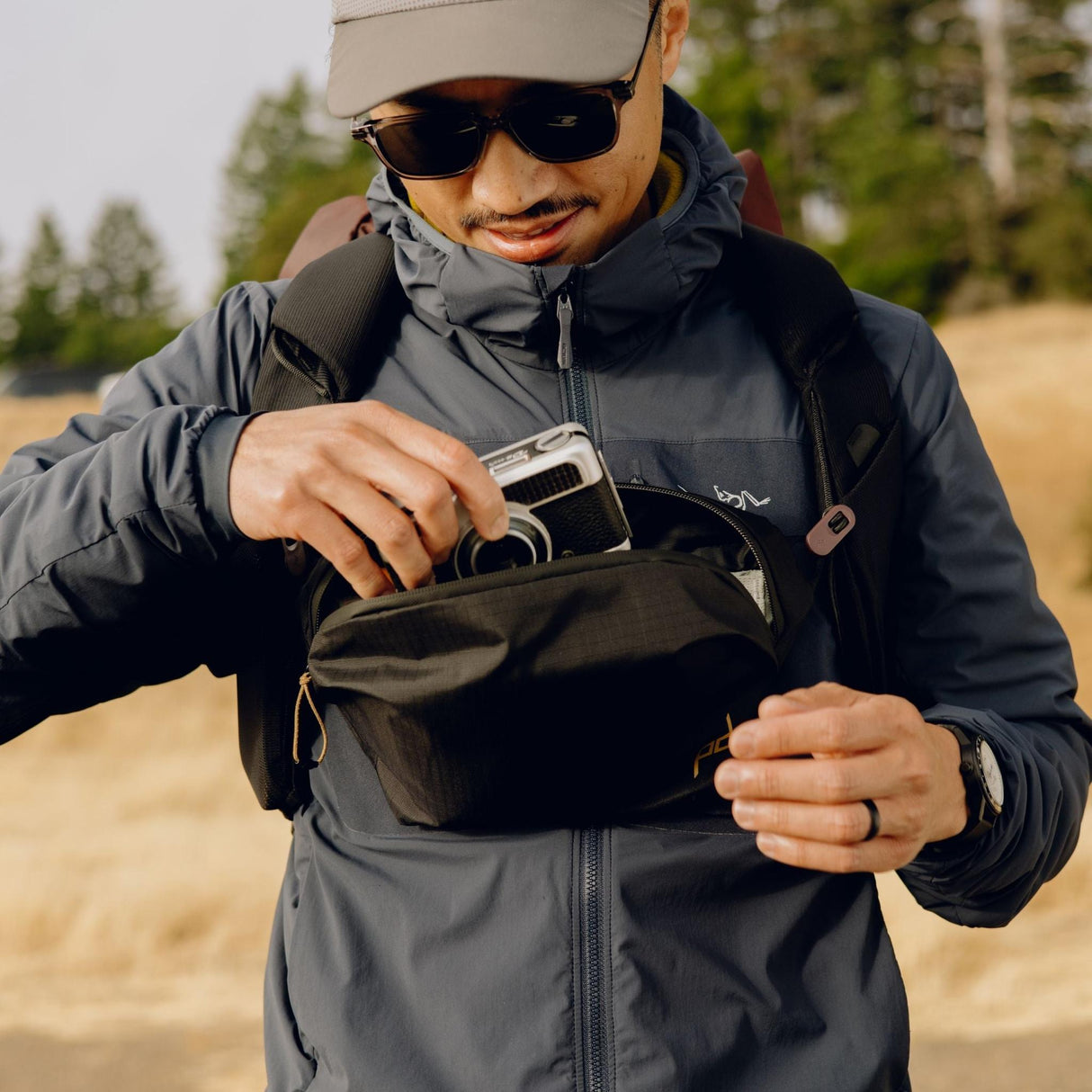 Peak Design Outdoor Sling 2L
