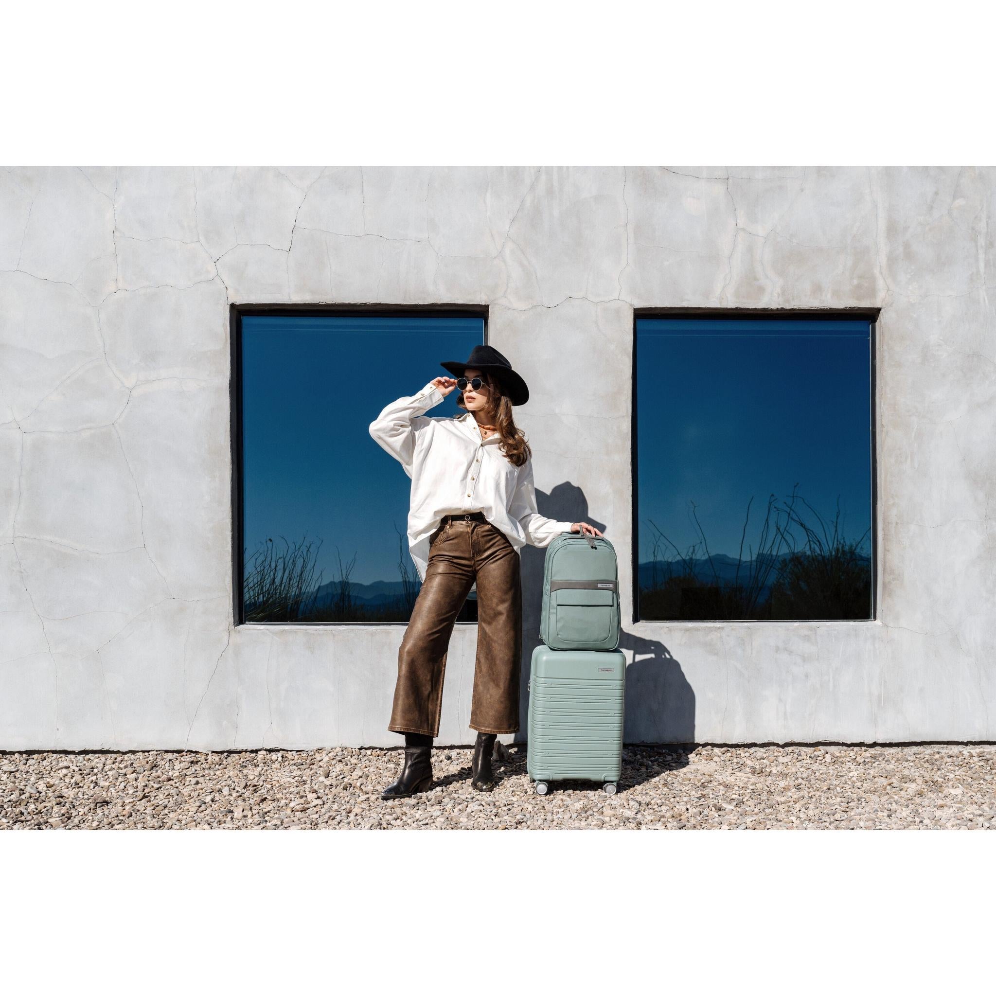 Samsonite Elevation Plus Hardside Classic Carry-On – Luggage Pros