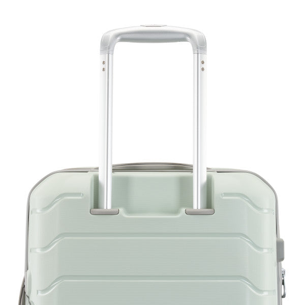 Samsonite Freeform 21" Carry-On Spinner