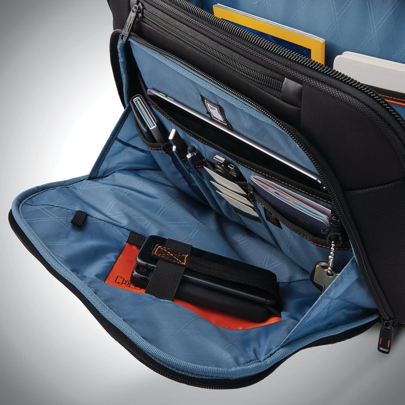 Samsonite Pro Upright Mobile Office