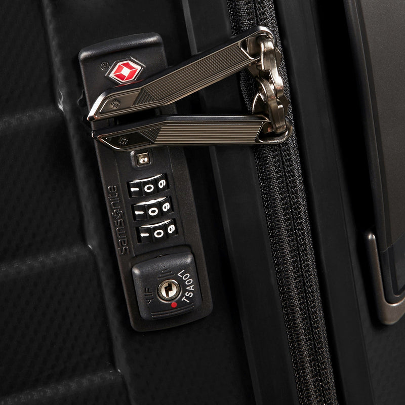Samsonite Proxis Medium Spinner