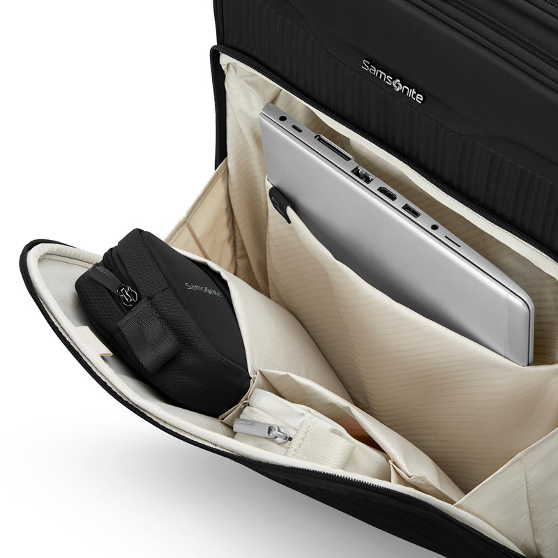 Samsonite Silhouette 18 Softside 22 x 14 x 9 Carry-On