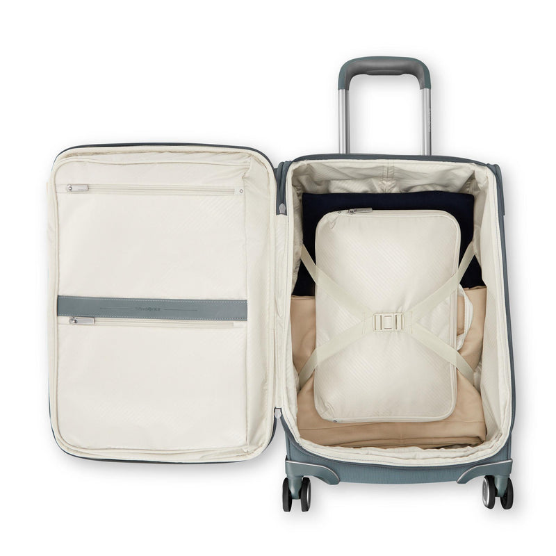 Samsonite Silhouette 18 Softside Carry-On Expandable Spinner