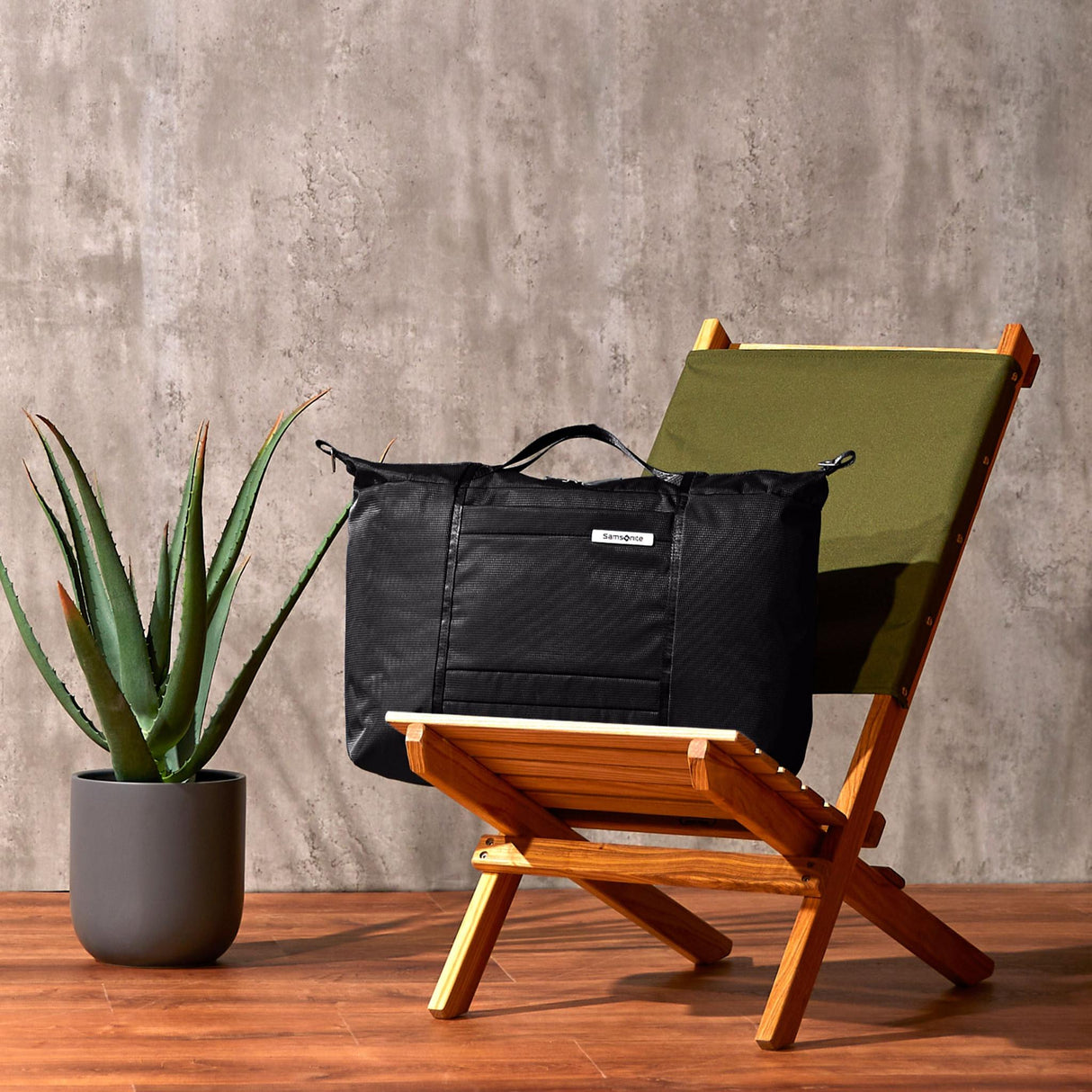 Samsonite Uplift Softside Foldable Weekender Duffel