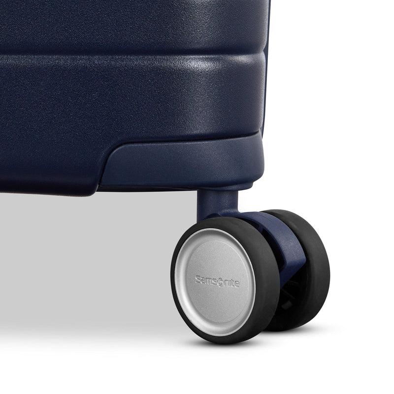 Samsonite Virtuosa Expandable Carry-On Spinner