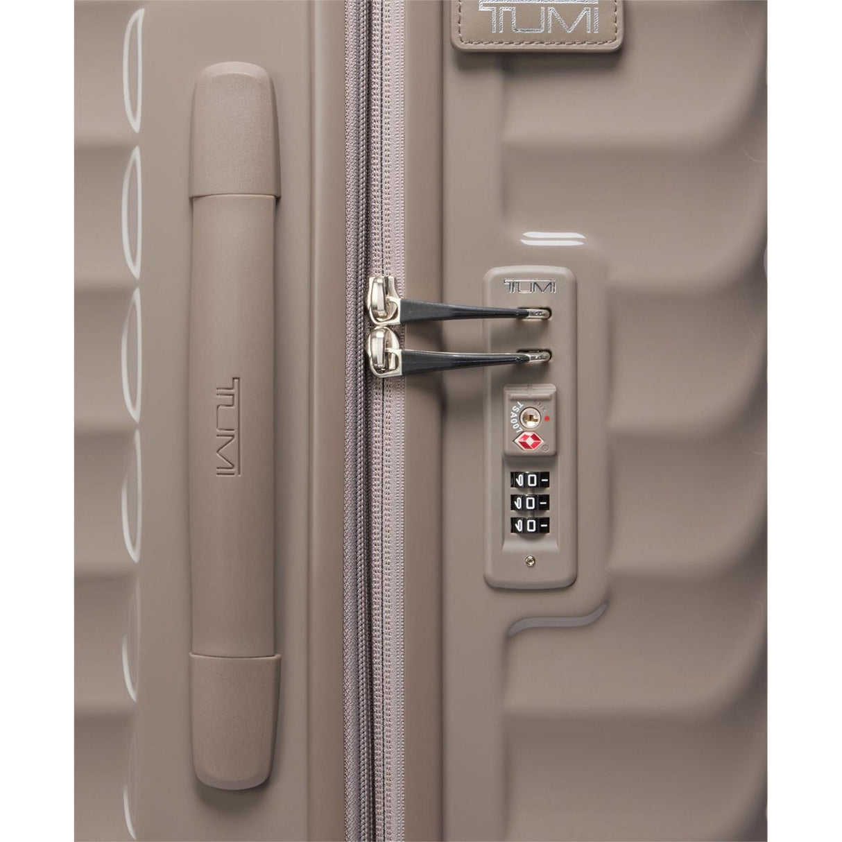 TUMI 19 Degree Extended Trip Expandable 4 Wheeled Packing Case