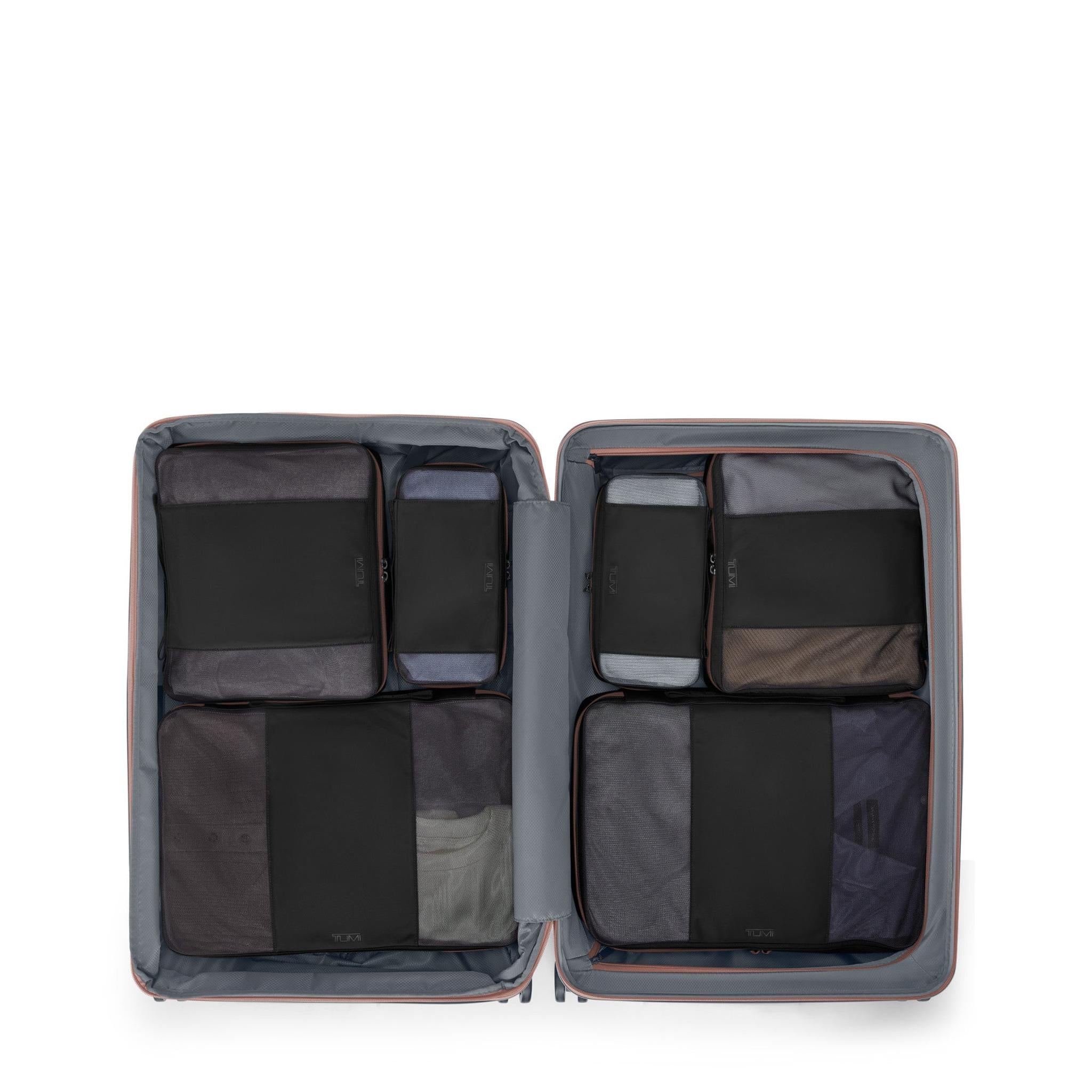 TUMI 19 Degree Extended Trip Expandable 4 Wheeled Packing Case