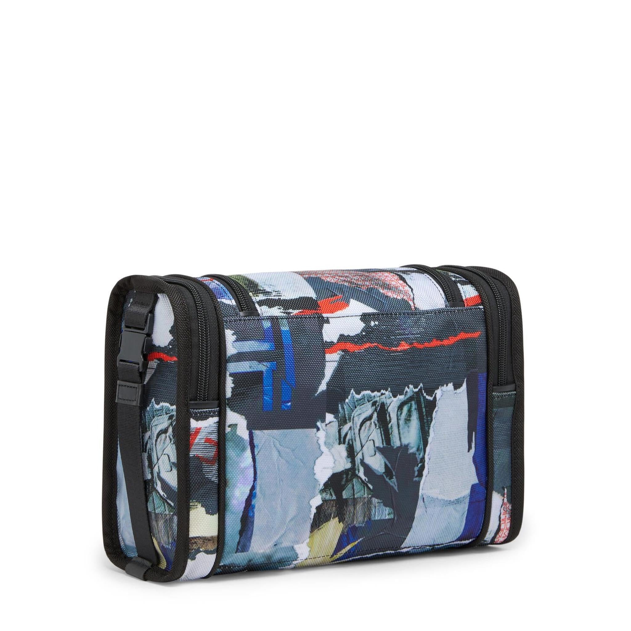 TUMI Alpha 3 Hanging Travel Kit – Luggage Pros