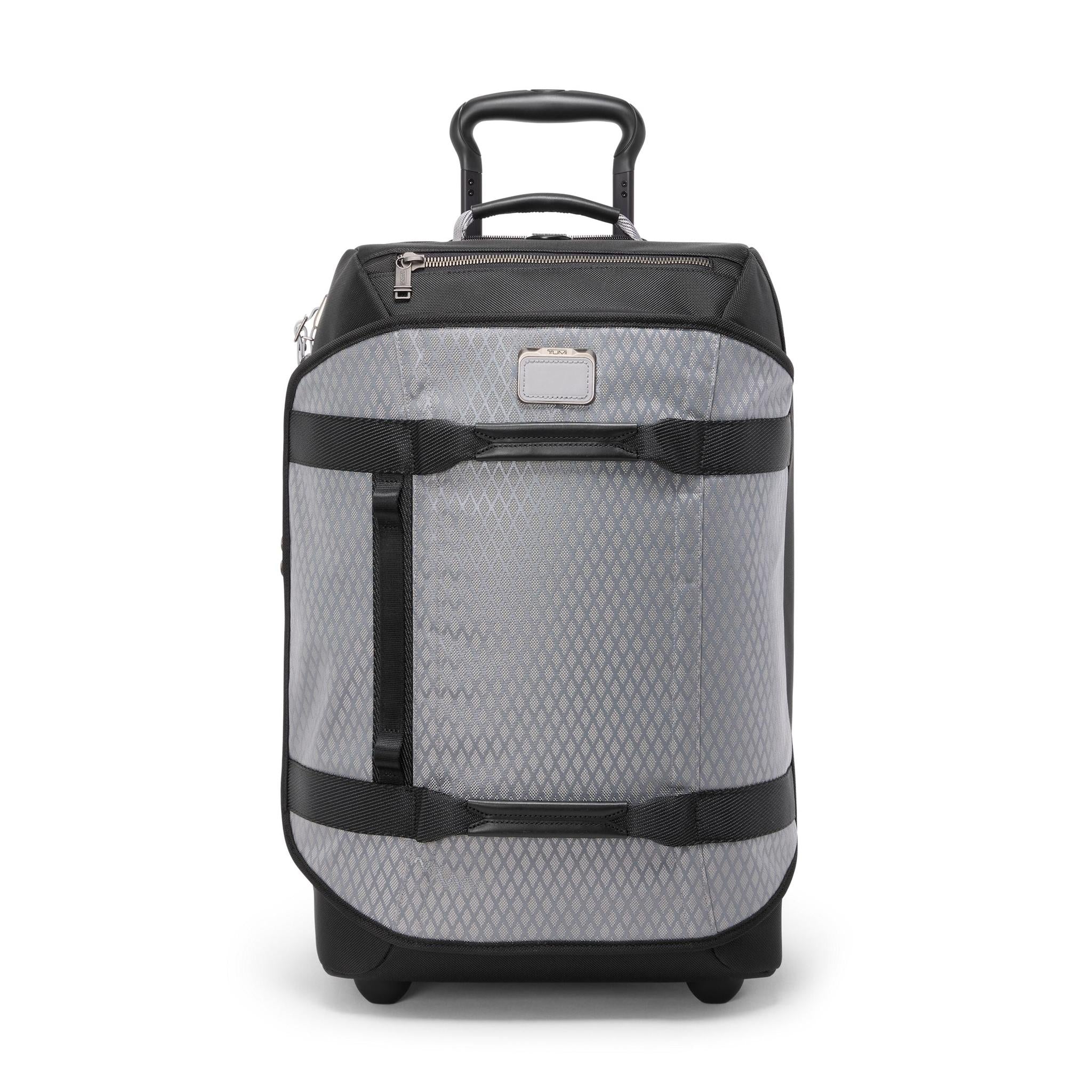 TUMI Alpha インターナショナル キャリーオン 2輪 2ウィール TUMI Alpha インターナショナル キャリーオン 2輪 2ウィール