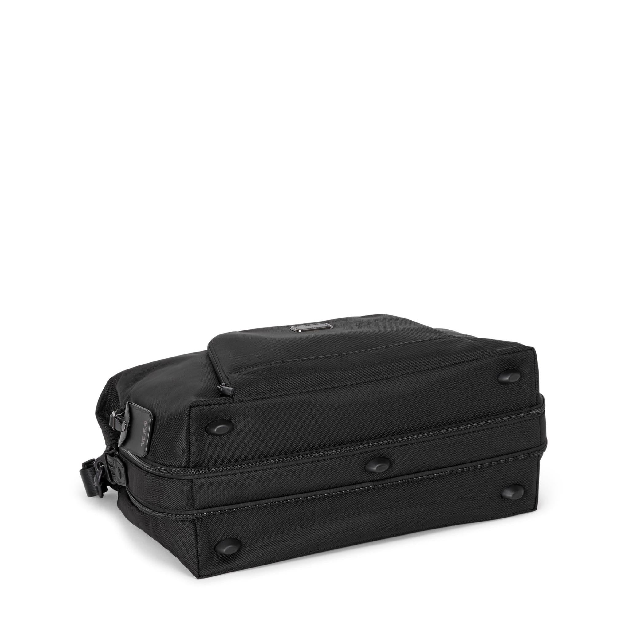 TUMI トゥミ ALPHA 2 BUSINESS Tumi Alpha 2 T-pass® Business Class Leather Backpack in Black for