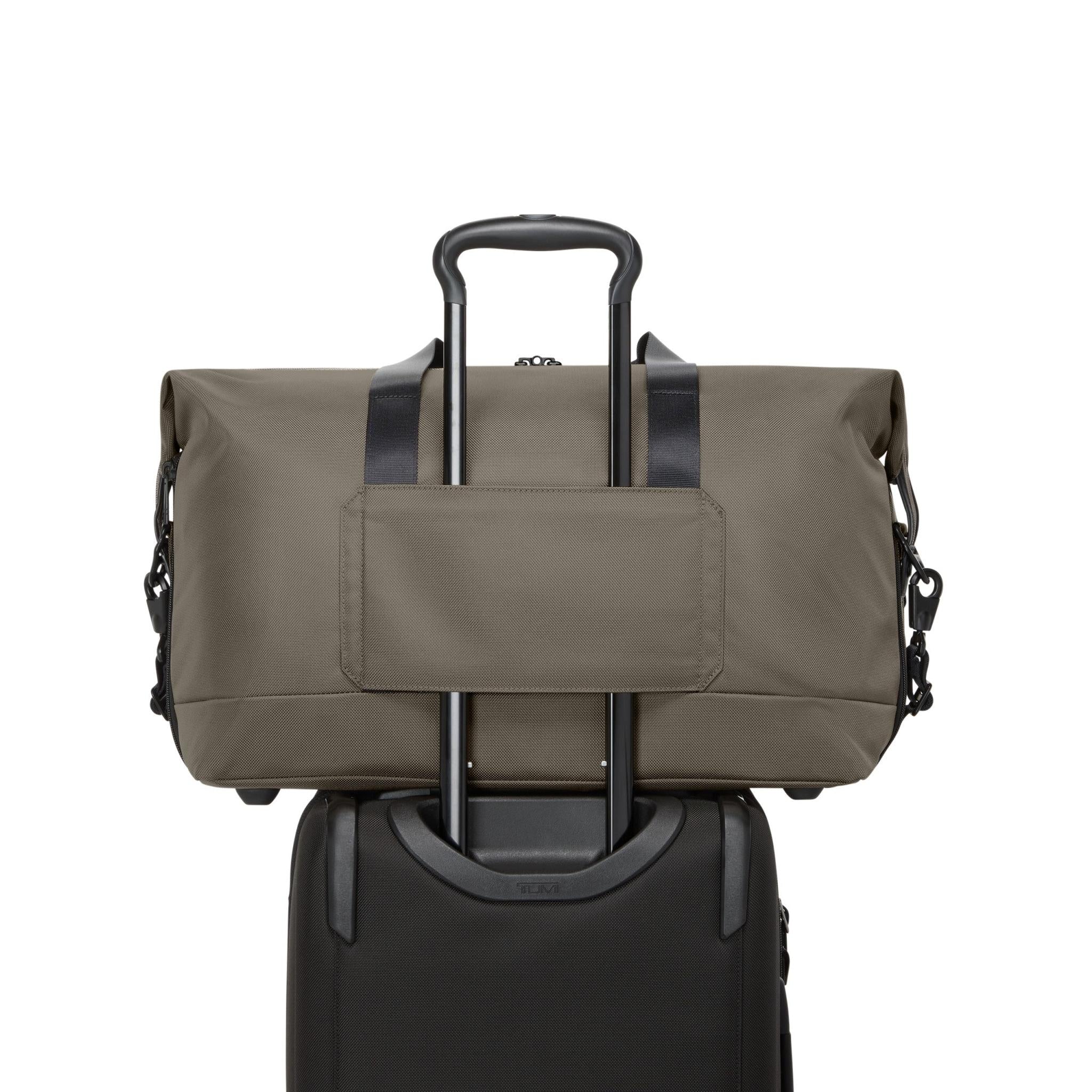 TUMI Alpha Double Expansion Duffel – Luggage Pros
