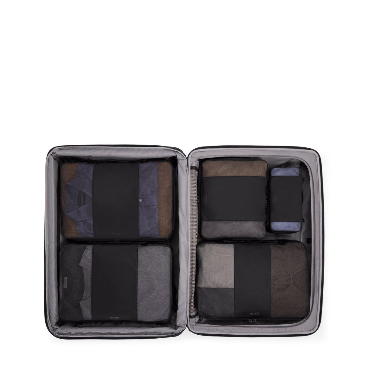 TUMI Alpha Hybrid Extended Trip Expandable 4 Wheeled Packing Case