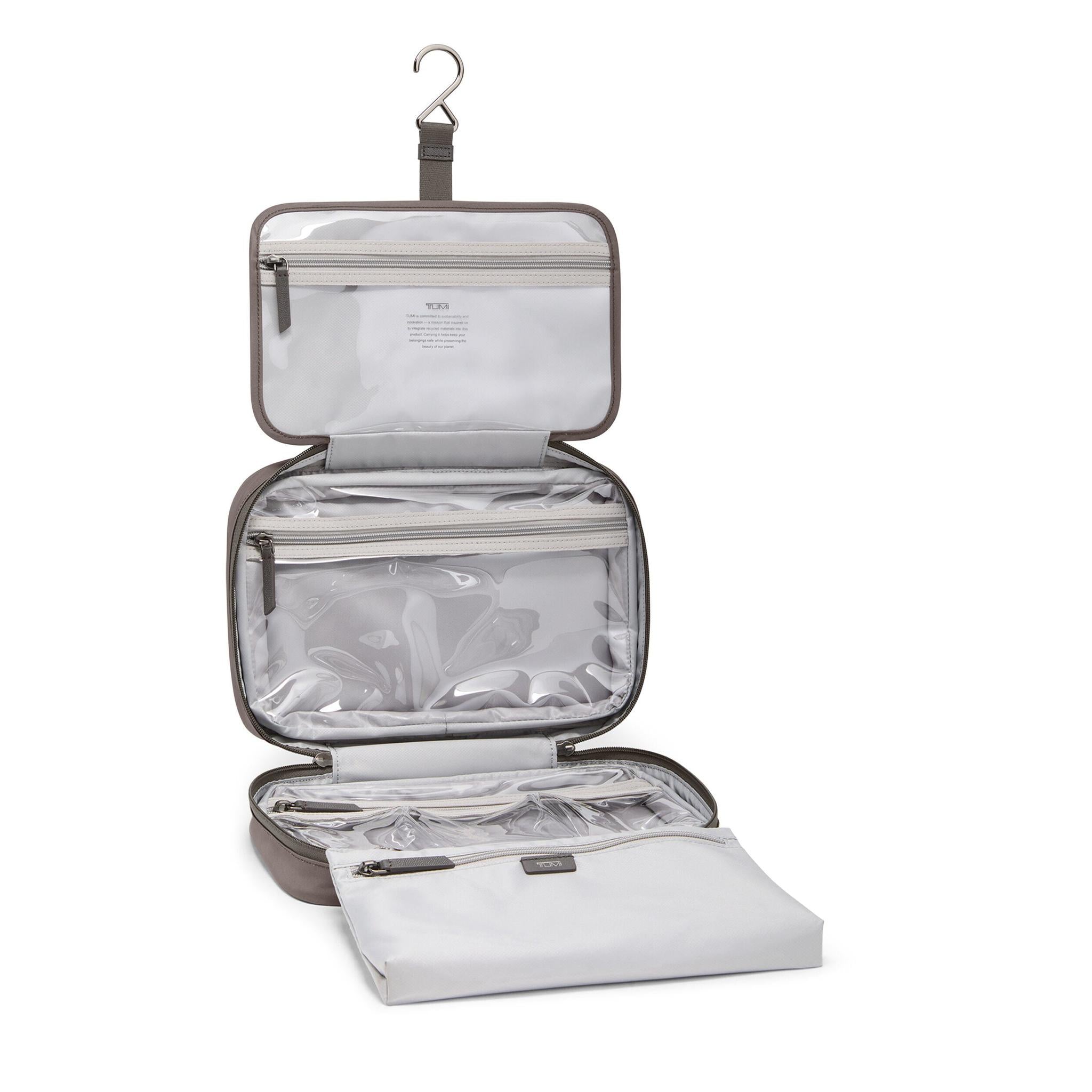 TUMI Voyageur Madeline Cosmetic – Luggage Pros