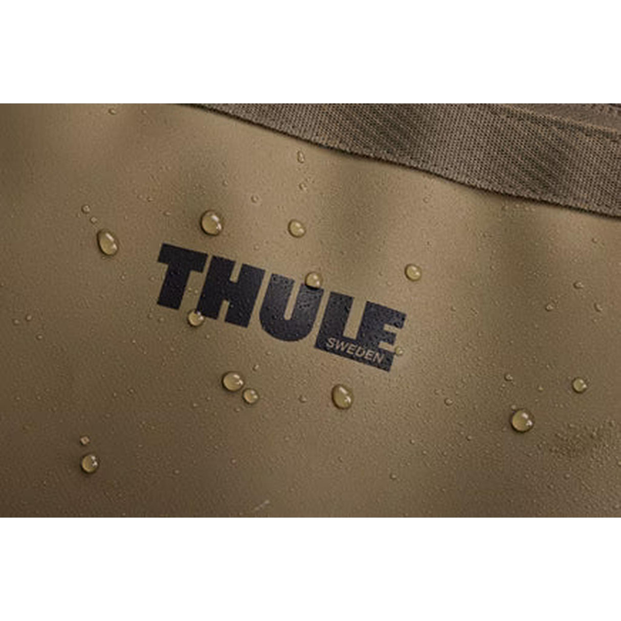Thule Luggage Chasm Gear Hauler 55L