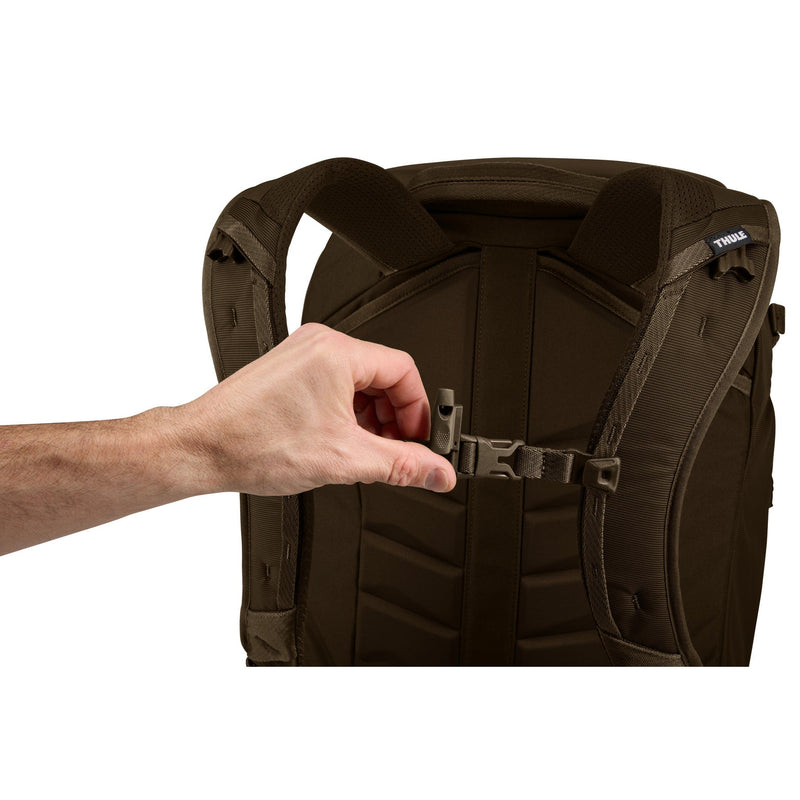 Thule Luggage Landmark Travel Pack 60L
