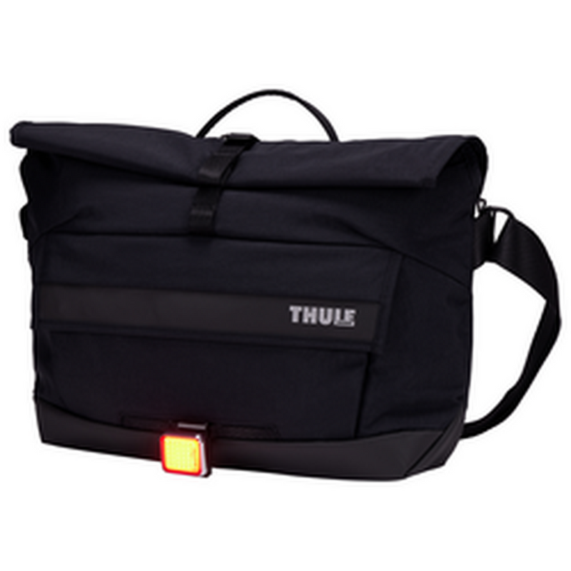 Thule Luggage Paramount 14L Crossbody