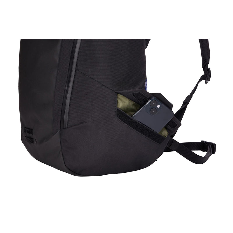Thule Luggage Paramount Commuter Backpack 28L