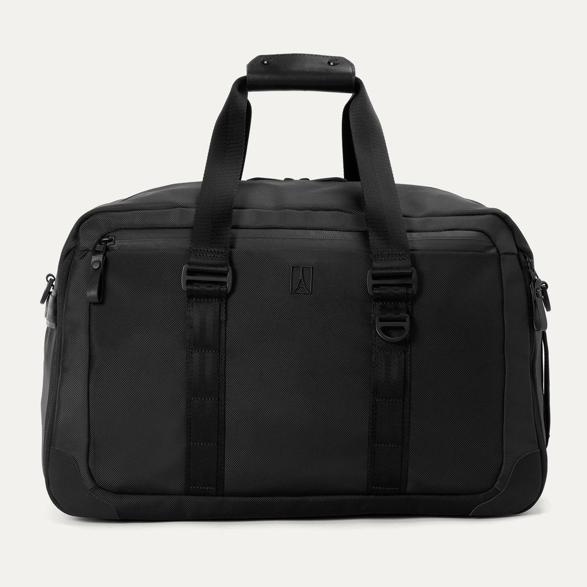Travelpro ブラック バック Travelpro Altitude Double Expansion Duffel – Luggage Pros