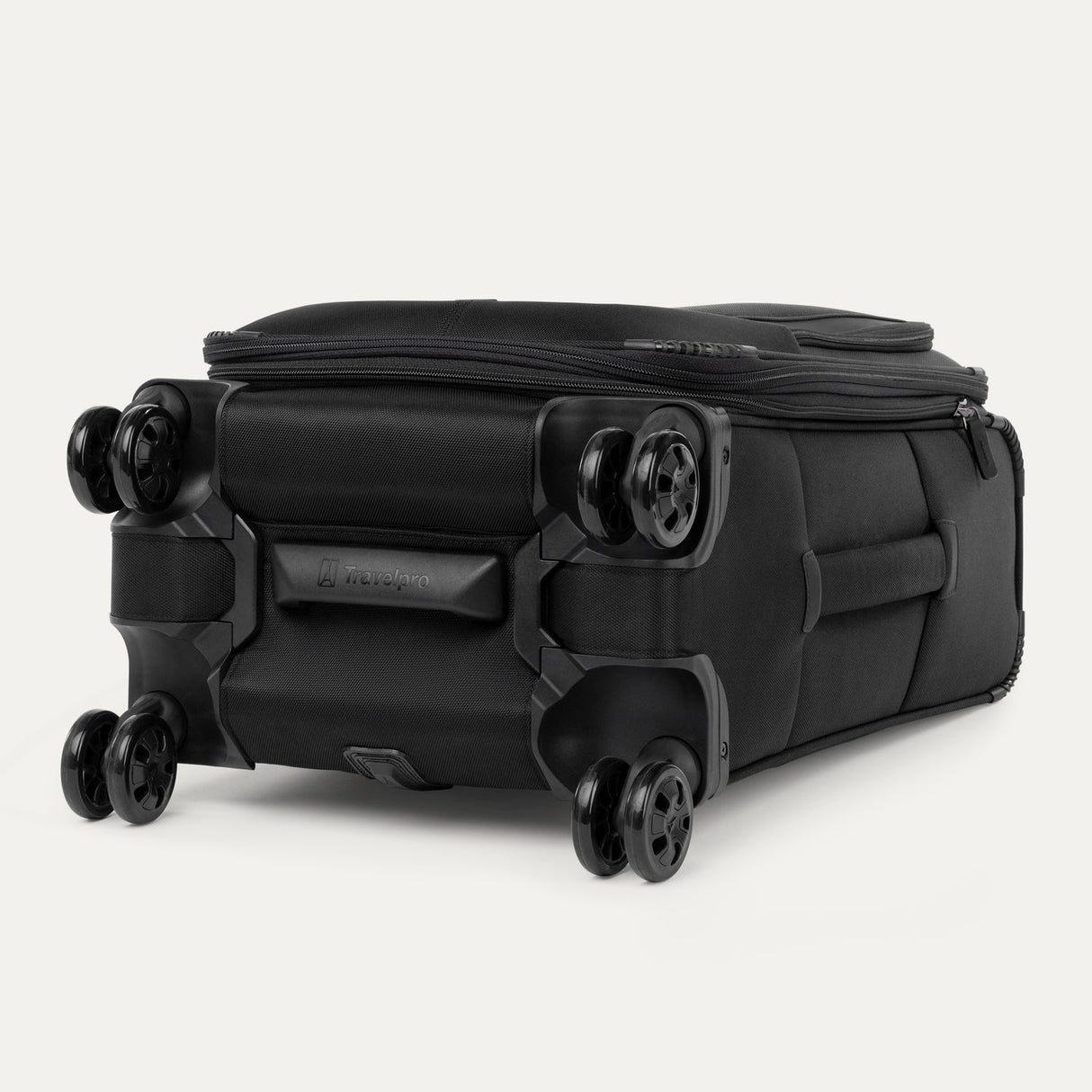 Travelpro Crew Classic Carry-On / Medium Check-In Set
