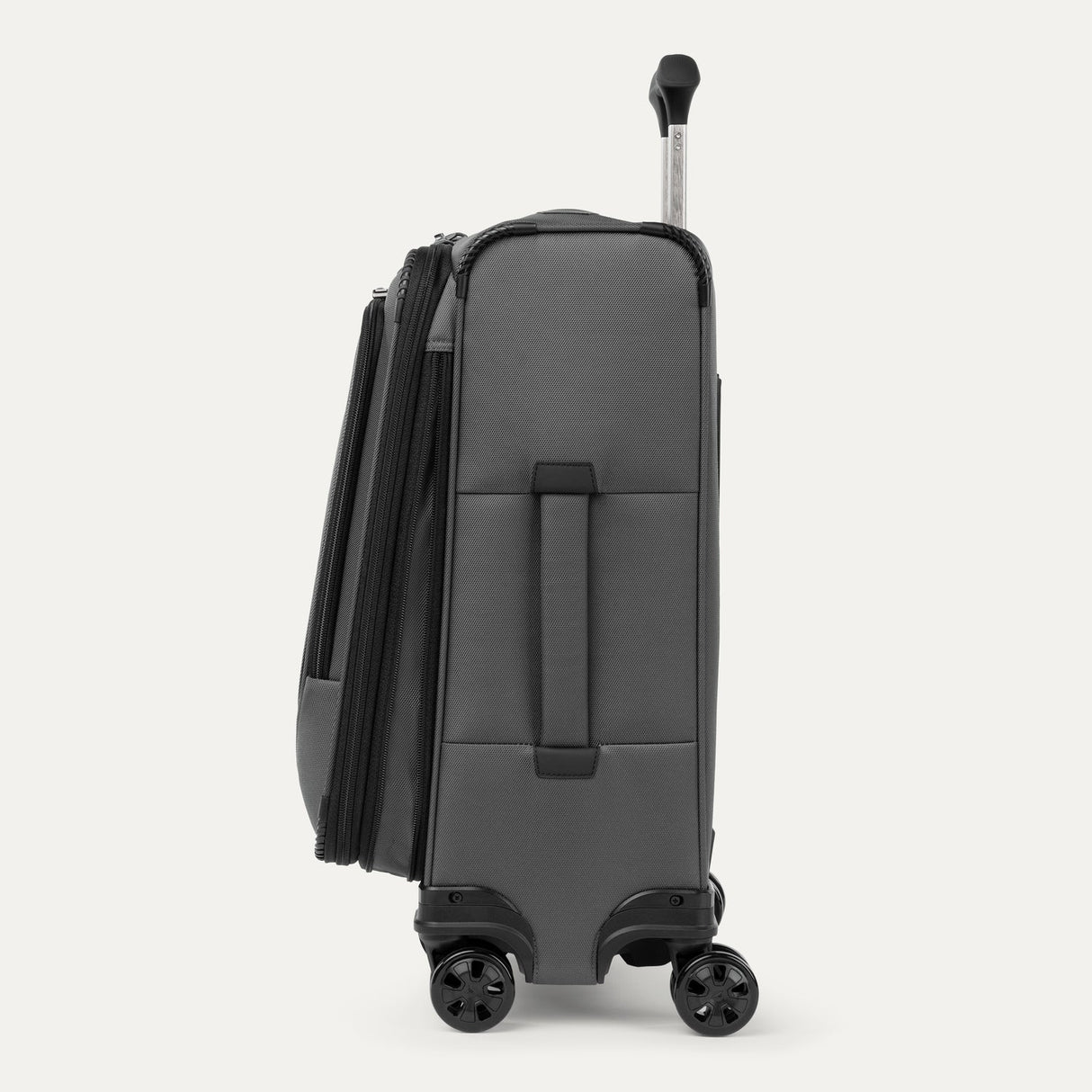 Travelpro Crew Classic Carry-On / Medium Check-In Set