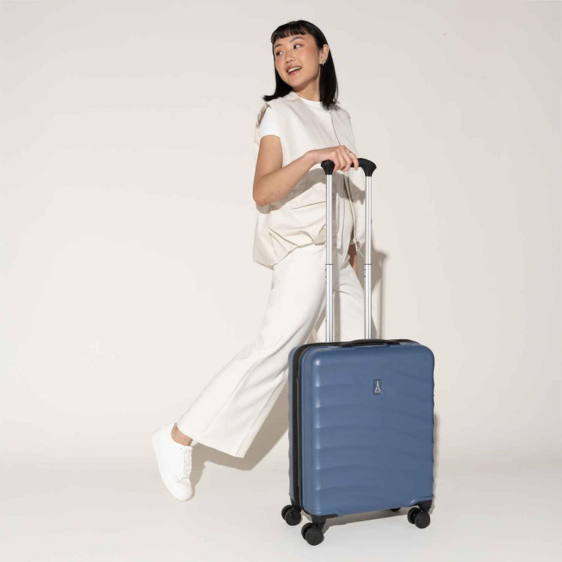 Travelpro Maxlite Air V2 International Carry-on Expandable Spinner