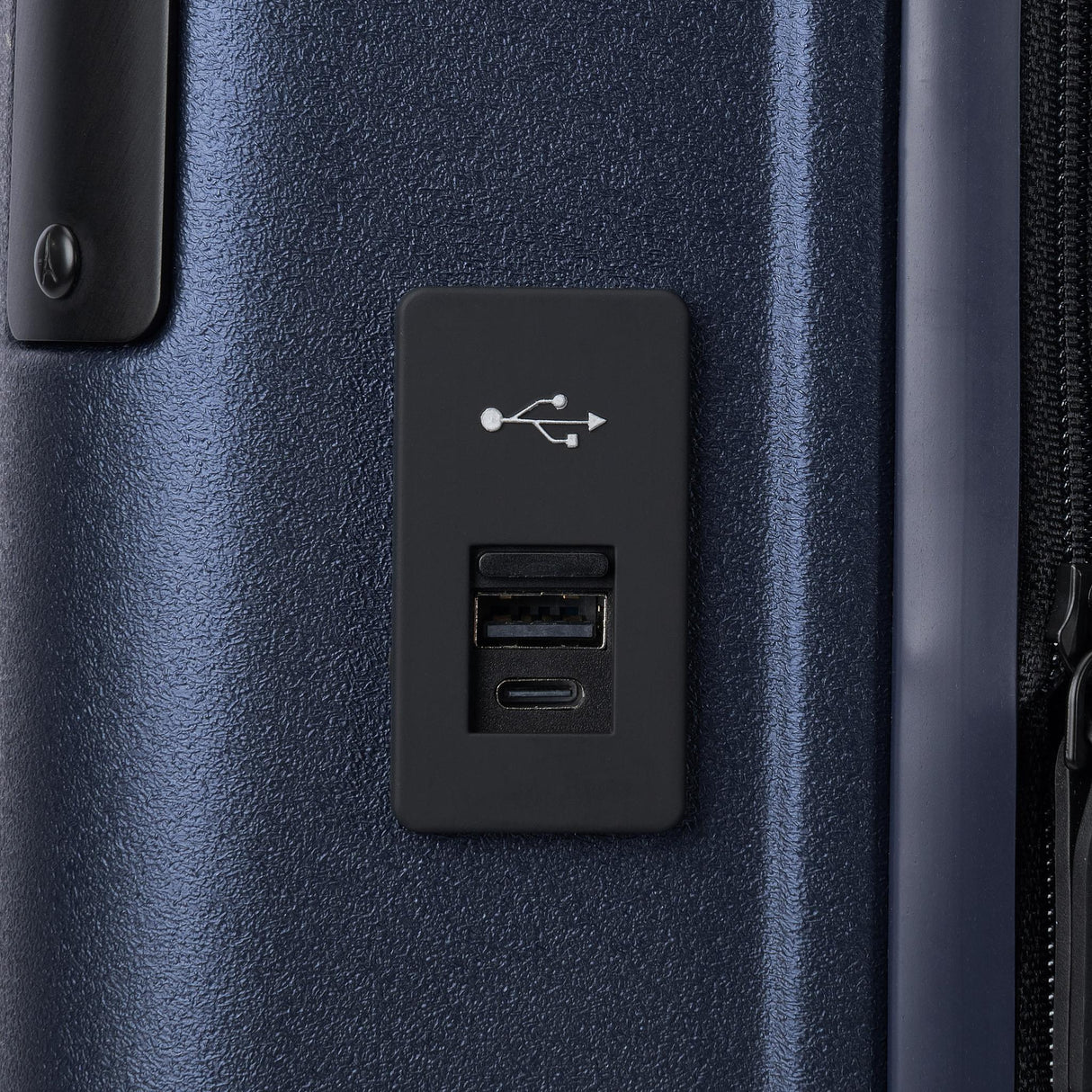 Travelpro Platinum Elite Hardside Compact Carry-on Expandable Spinner