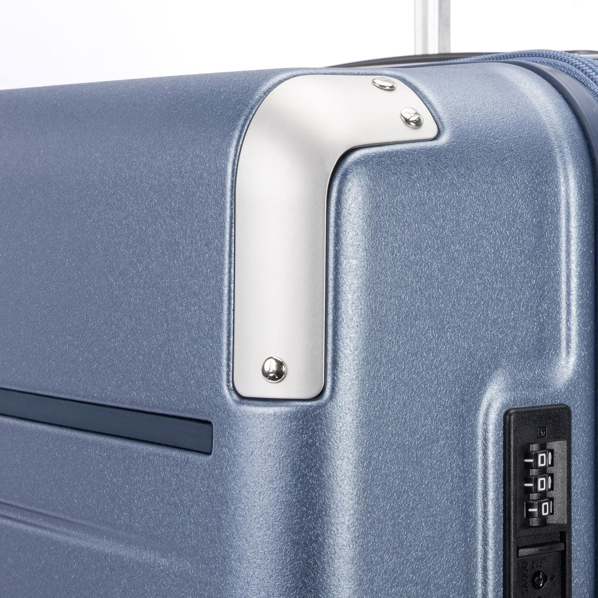 Travelpro Platinum Elite Hardside Medium Check-in Expandable Spinner