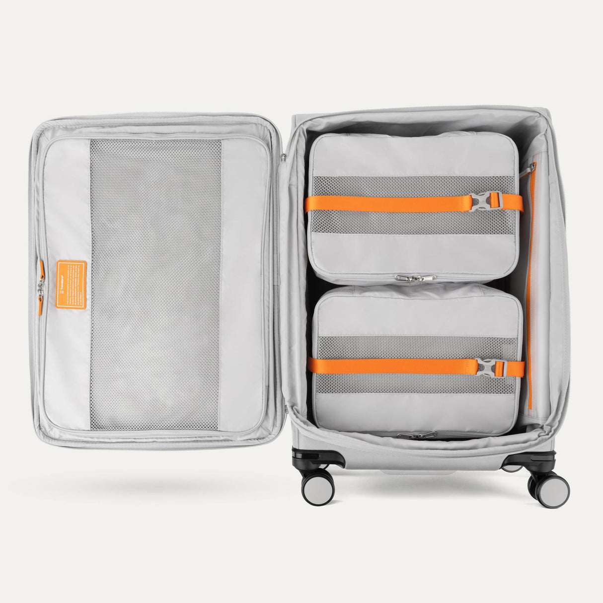 Travelpro VersaPack+ Medium Check-in Expandable Spinner